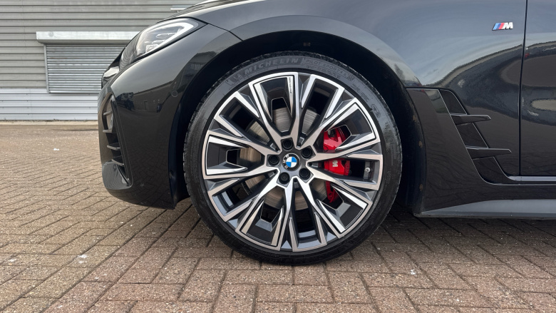 BMW 4 Series M440i xDrive MHT 5dr Step Auto [M Sport Pro Pack] Petrol Hatchback